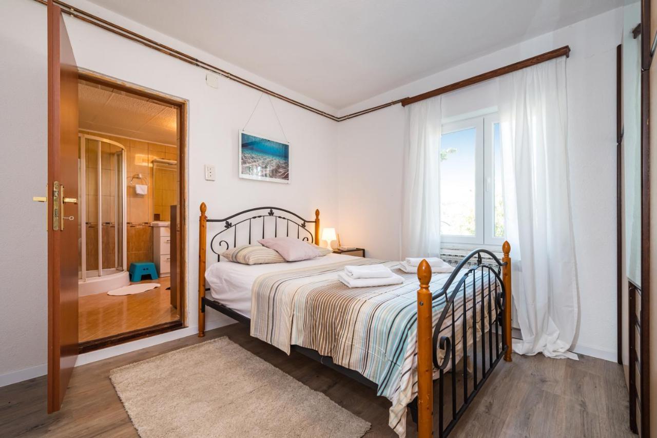 Vacation House Anna Karlobag Extérieur photo