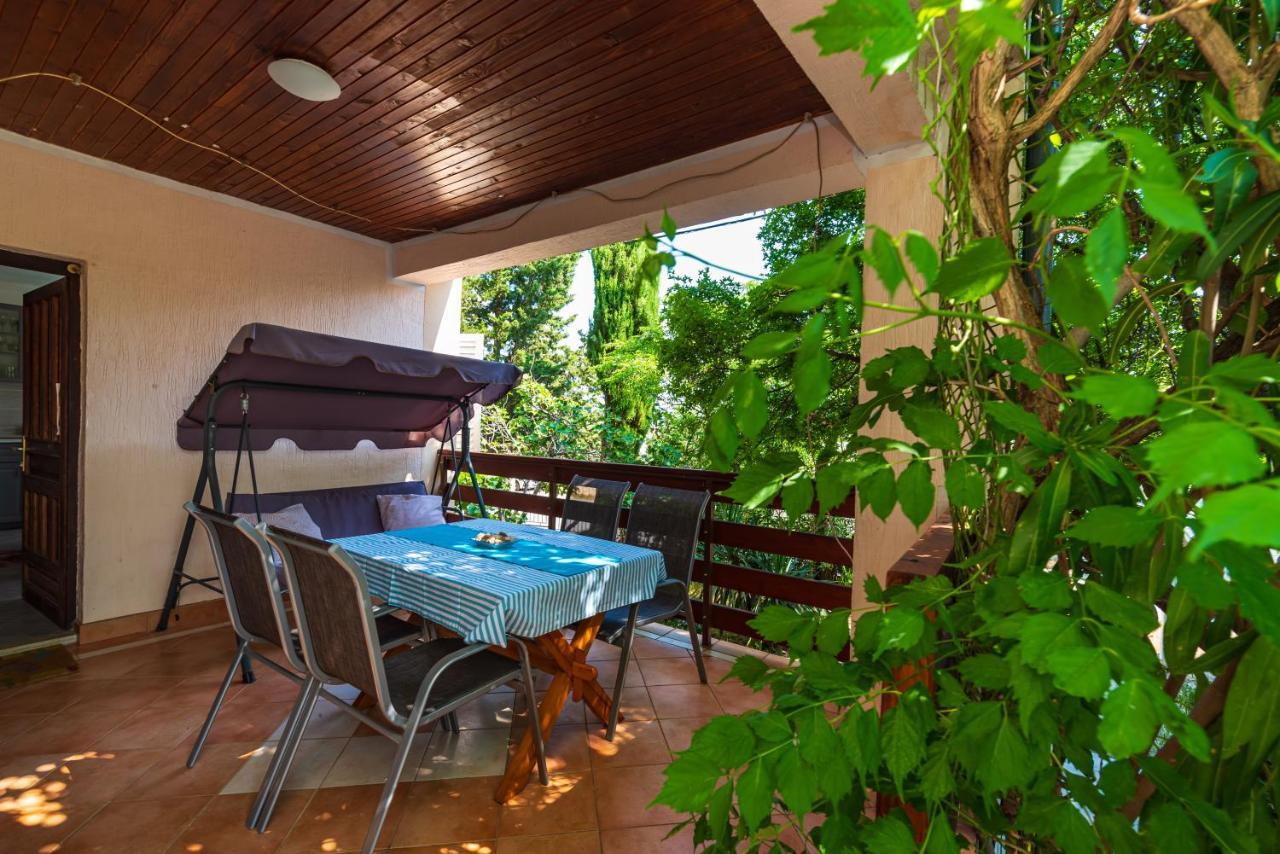 Vacation House Anna Karlobag Extérieur photo