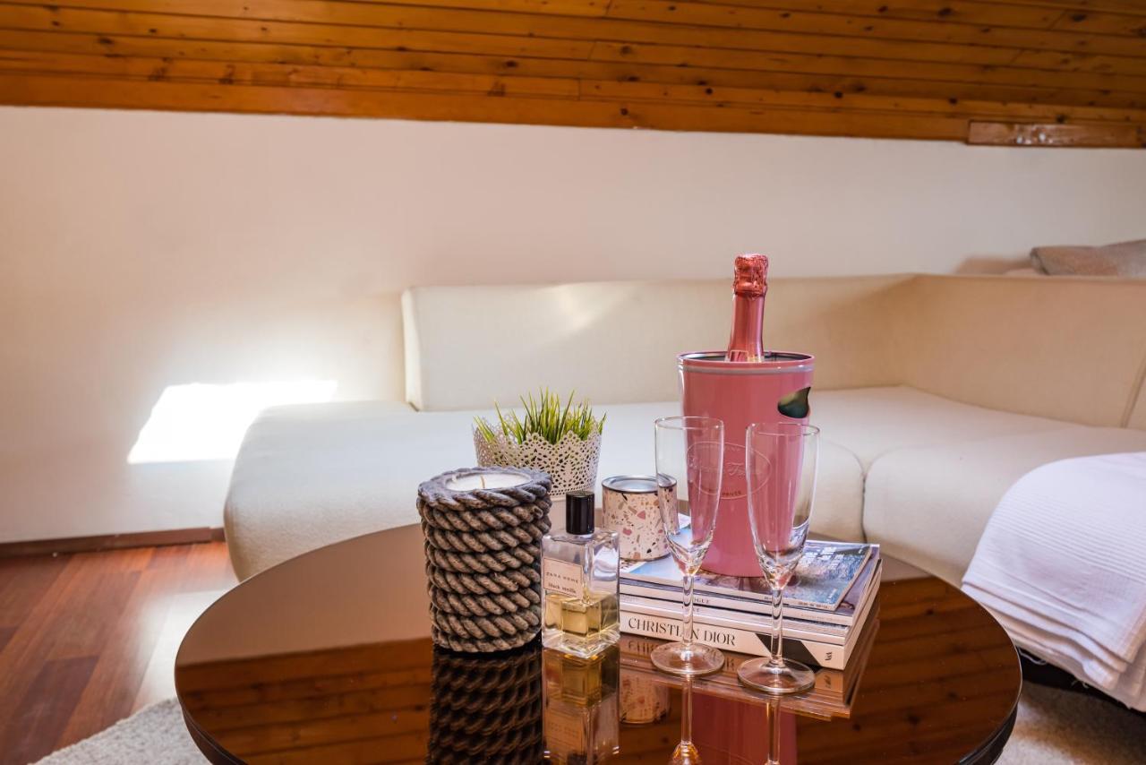 Vacation House Anna Karlobag Extérieur photo