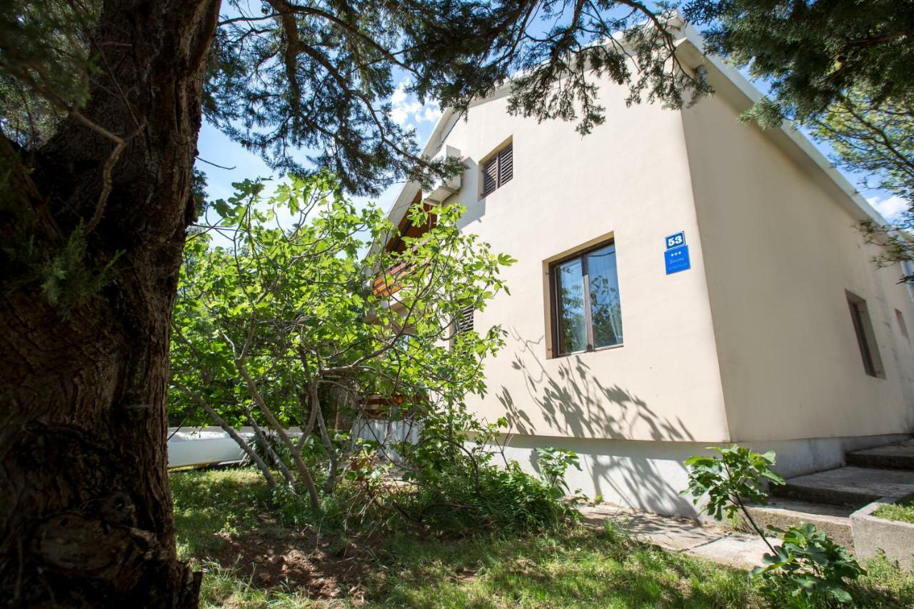 Vacation House Anna Karlobag Extérieur photo