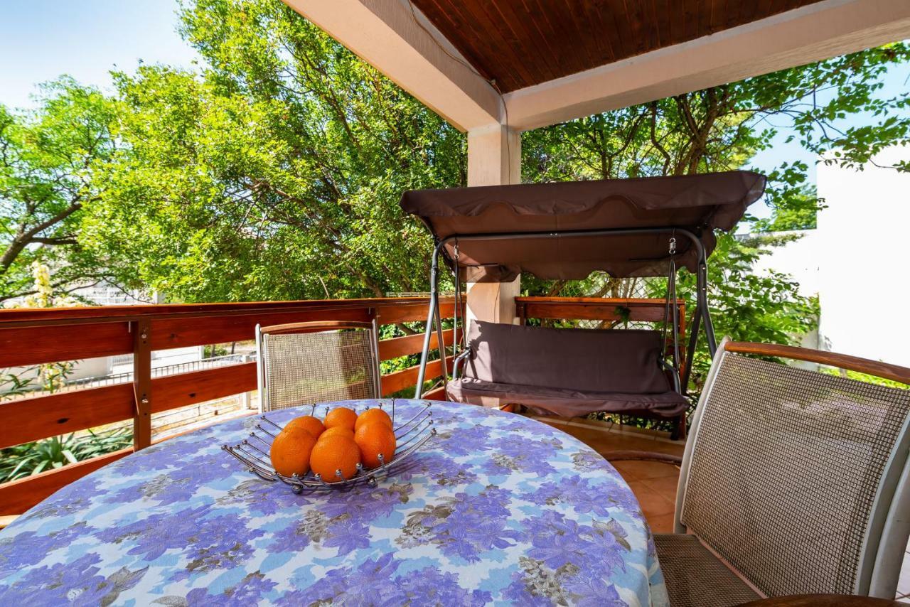 Vacation House Anna Karlobag Extérieur photo